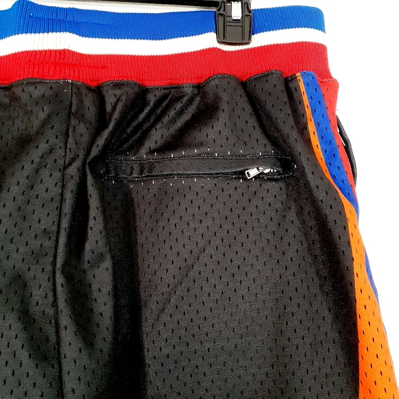 Mitchell and Ness My Towns Two 18 Shorts Detroit Pistons XL - Picture 7 of 11